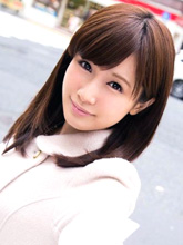 小島みなみの顔写真